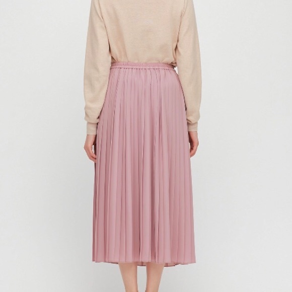 Uniqlo chiffon pleated long skirt Clearance